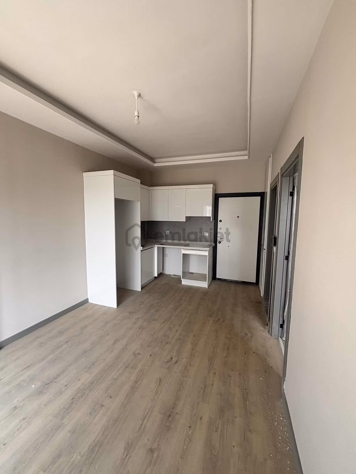 Gültepe'de~caddeye~yakın~yeni~binada~1+1~lüx~işçilik~satılık~ - 10