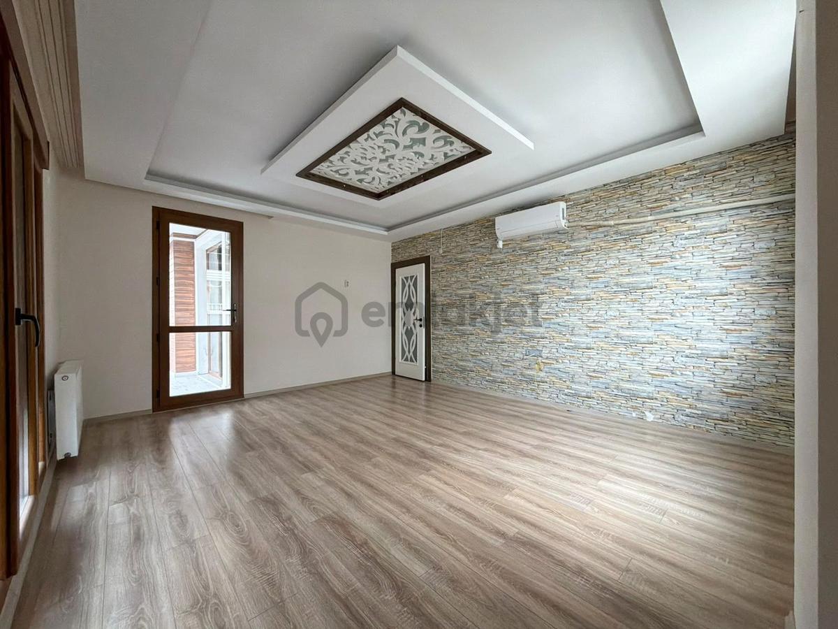 ▀güç'ten Altınkumda Denize 500m Cam Balkonlu Asansörlü 2+1 Daire - 4