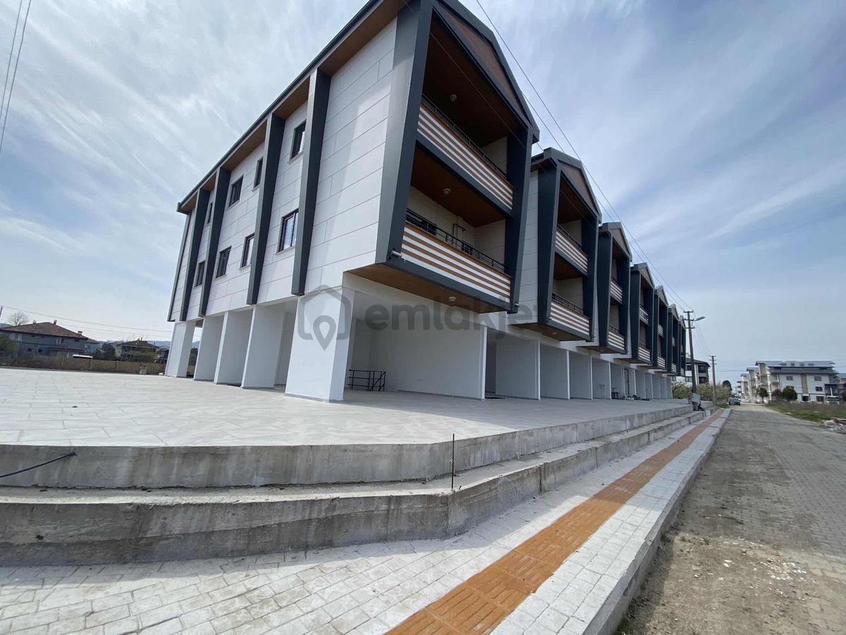 Narmanoğlu`ndan Satılık 130 M2 Dükkan - 4