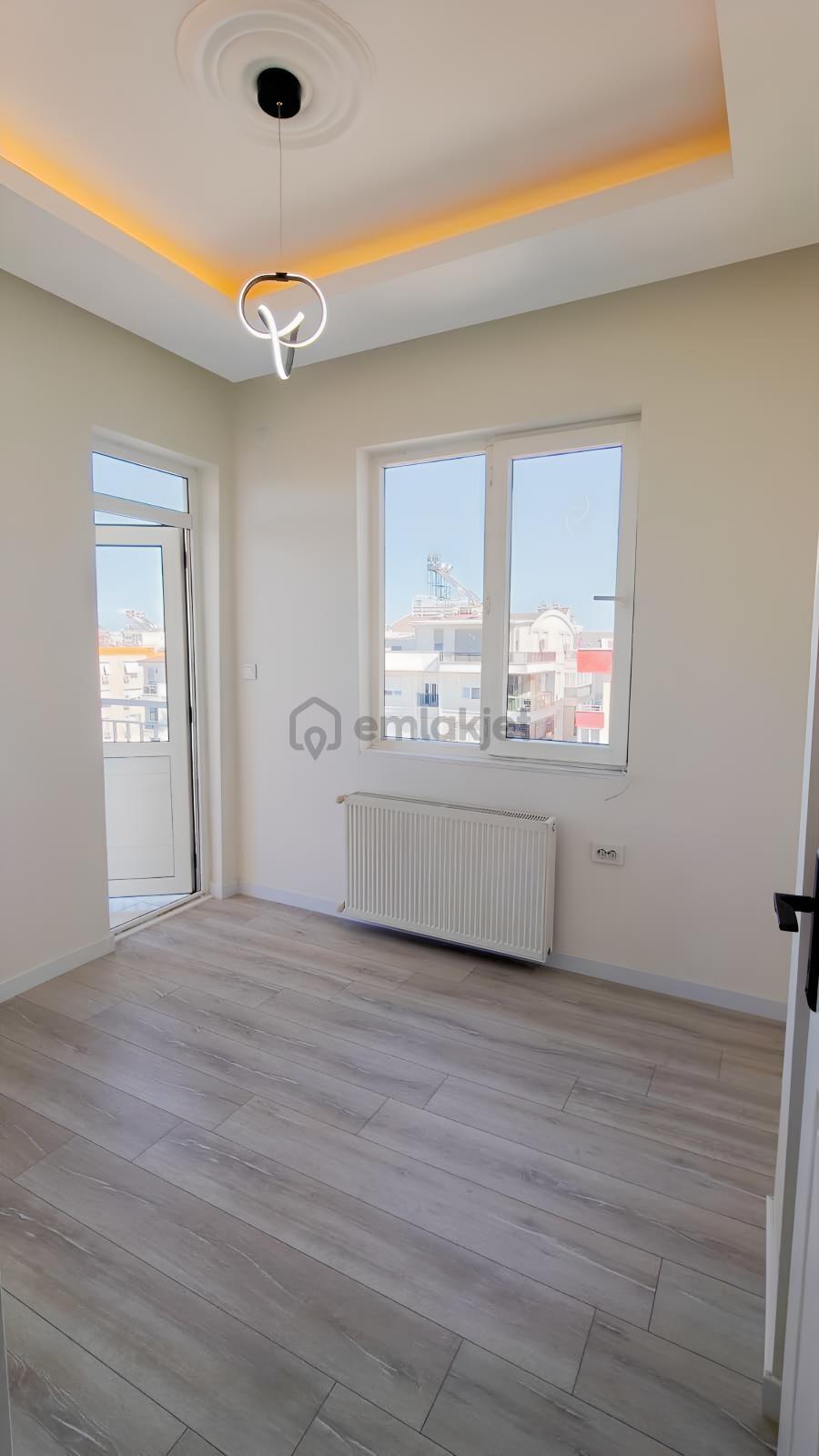 Antalya'nın Kalbinde Park Ve Şehir Manzaralı Tadilatlı 3+1 Daire - 23