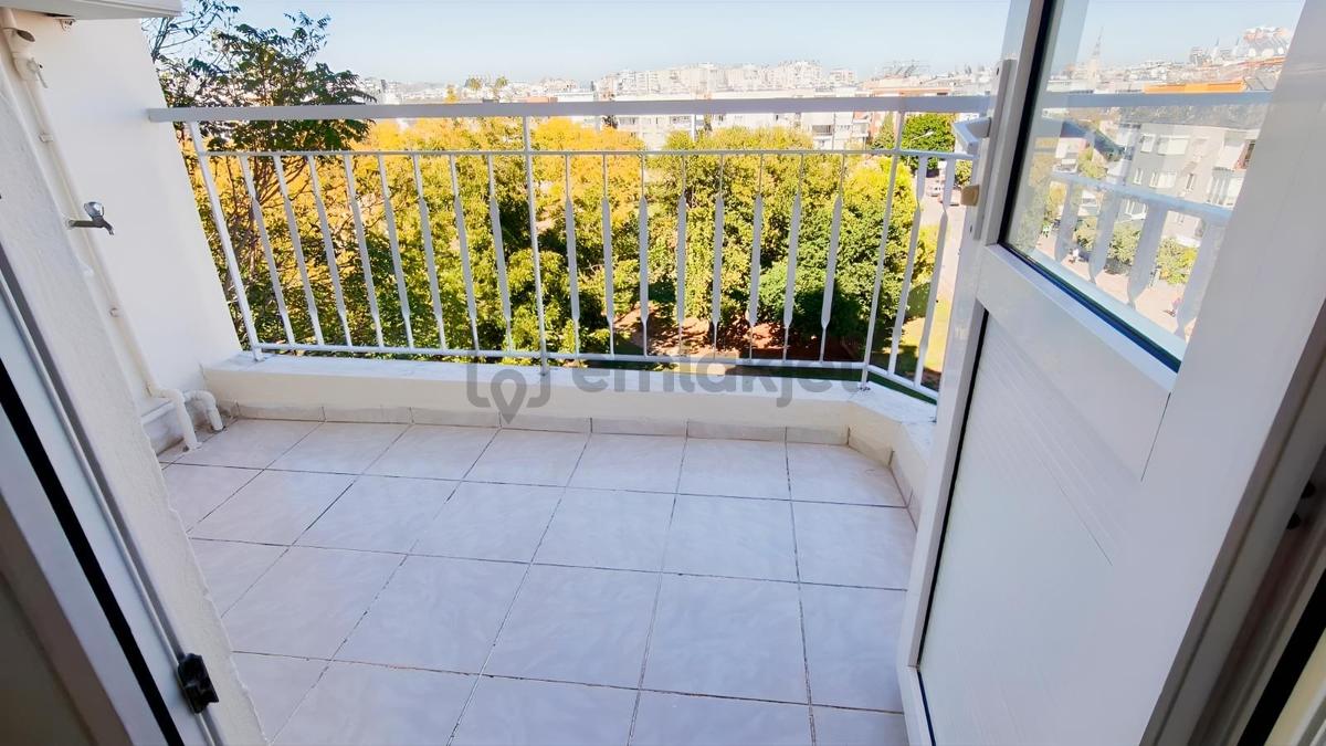 Antalya'nın Kalbinde Park Ve Şehir Manzaralı Tadilatlı 3+1 Daire - 24