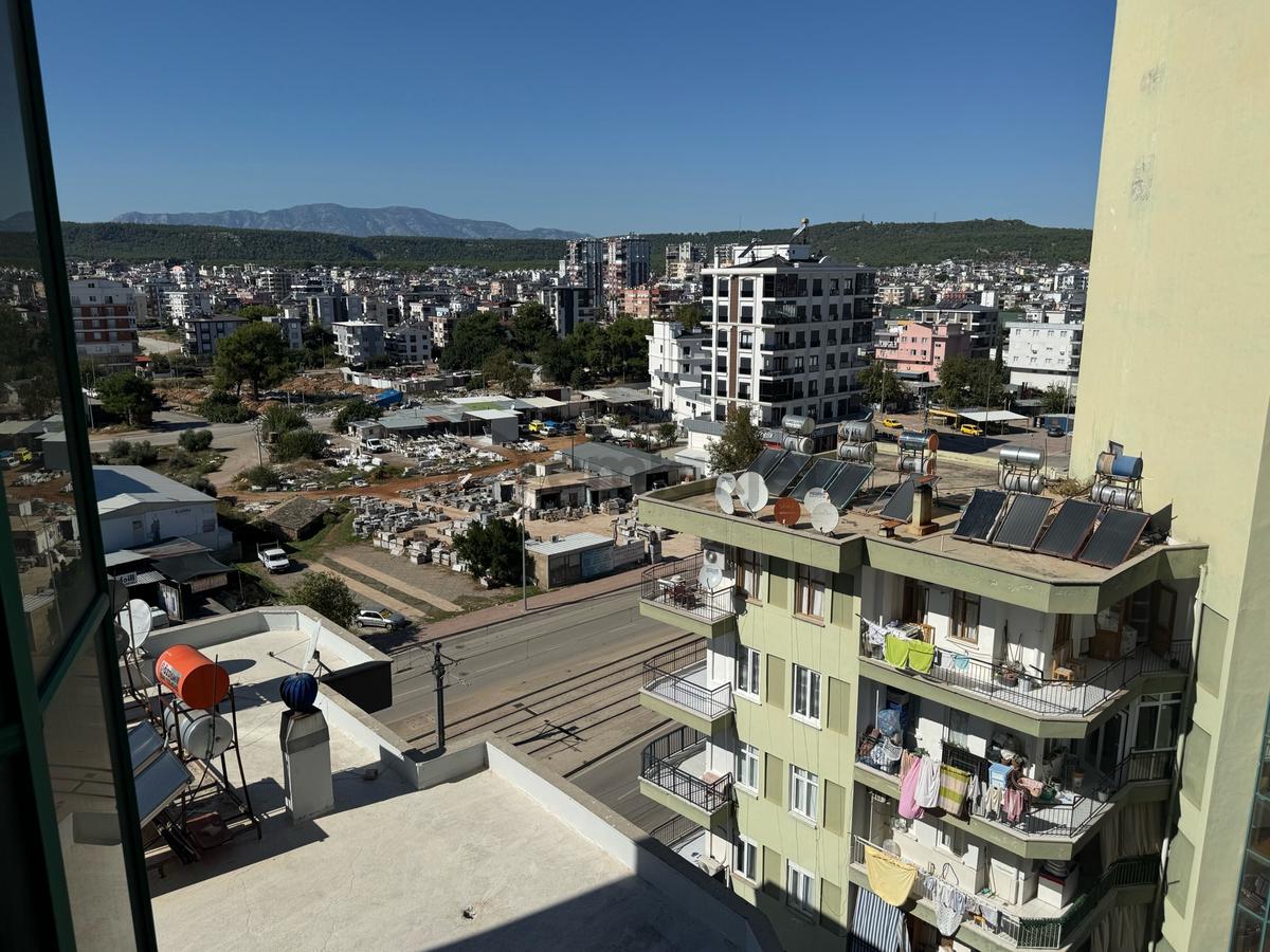 Demirel De Tramway Önünde 3 Balkonlu 8. Katta Geniş Daire - 4