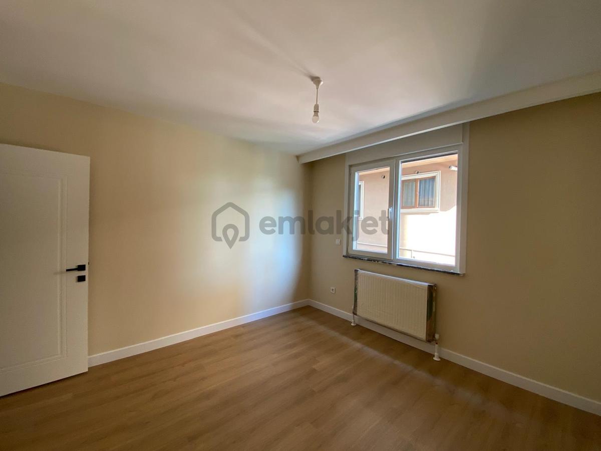 Üsküdar Bahçelievler 'de Sıfır Binada 1. Kat Kiralık 2+1 Daire - 16