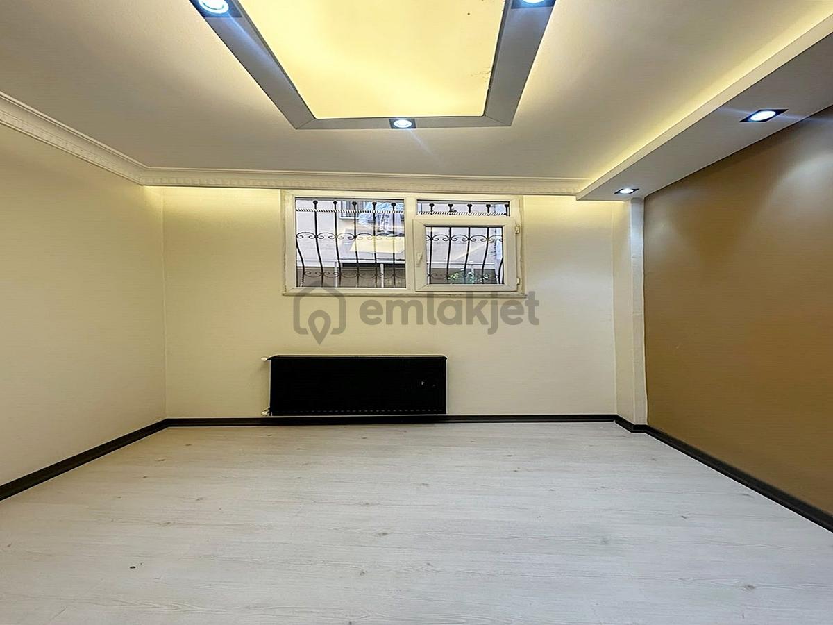 Metrobüse Yürüme Mesafesinde Full Dekorlu Giriş 2+1 Daire!!! - 3