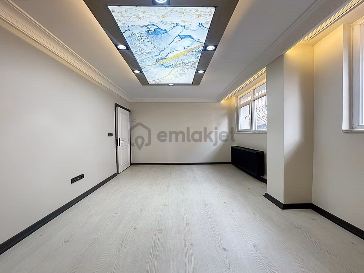 Metrobüse Yürüme Mesafesinde Full Dekorlu Giriş 2+1 Daire!!! - 18