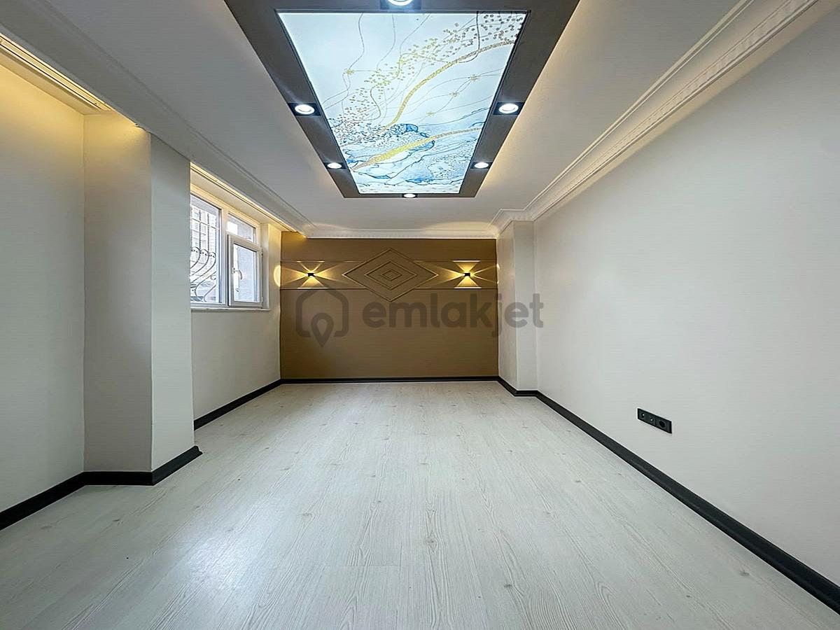 Metrobüse Yürüme Mesafesinde Full Dekorlu Giriş 2+1 Daire!!! - 2