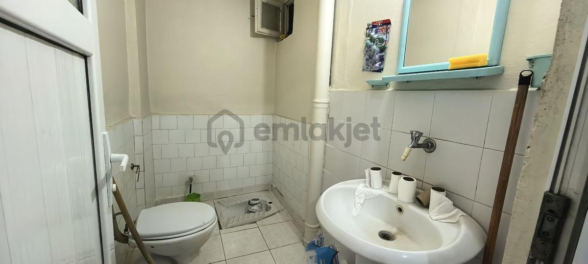 Rızaiye Mahallesi'nde Full Eşyalı 3+1 Daire - 13