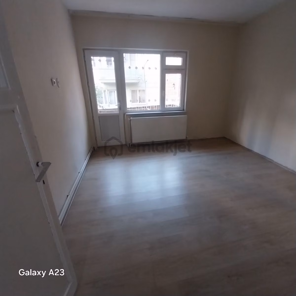 Yenidoğan Da Merkezi Konumda Kiralık 2+1 Daire - 2