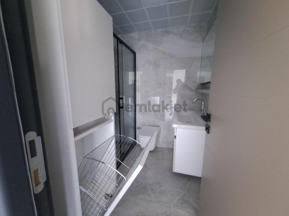 Alaçatı'dan Vadi Manzarali/cam Balkonlu Kiralık Daire - 9