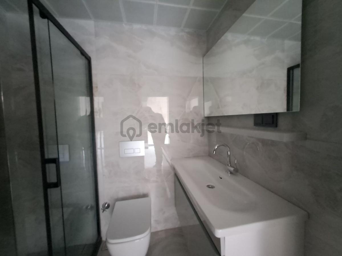 Alaçatı'dan Vadi Manzarali/cam Balkonlu Kiralık Daire - 29