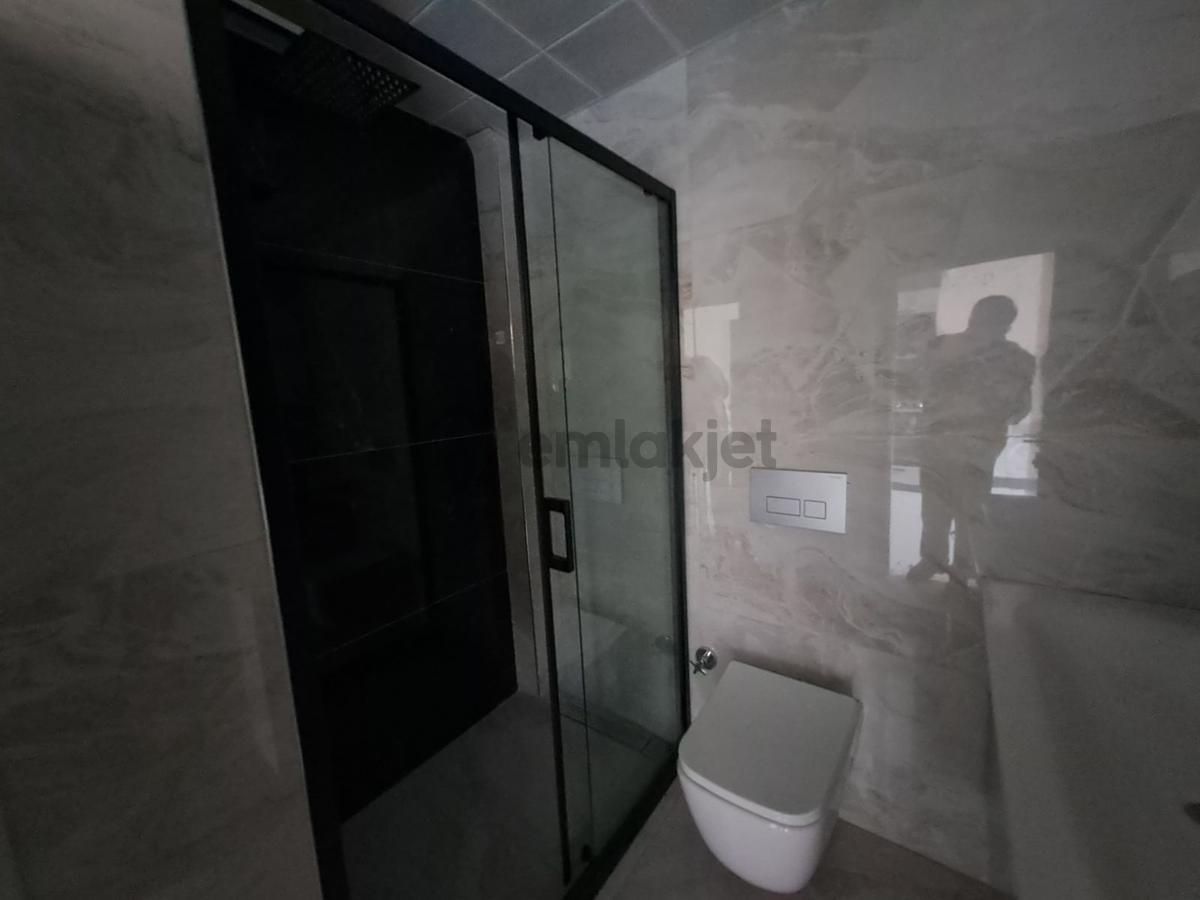 Alaçatı'dan Vadi Manzarali/cam Balkonlu Kiralık Daire - 32