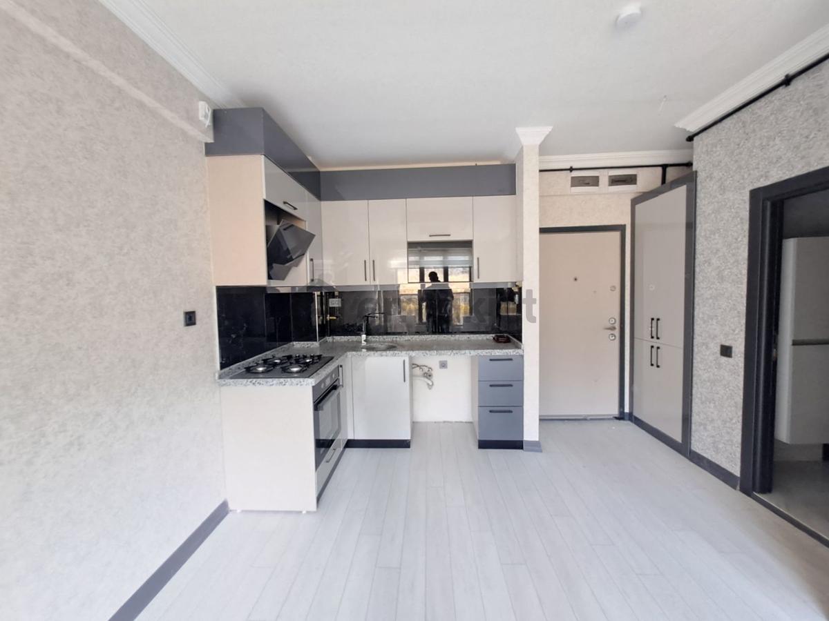 Alaçatı'dan Vadi Manzarali/cam Balkonlu Kiralık Daire - 12