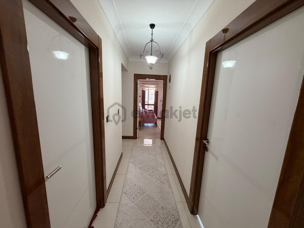 Cengizhan'da Site'de Full+full Teras Balkonlu Çift Asansör Daire - 30