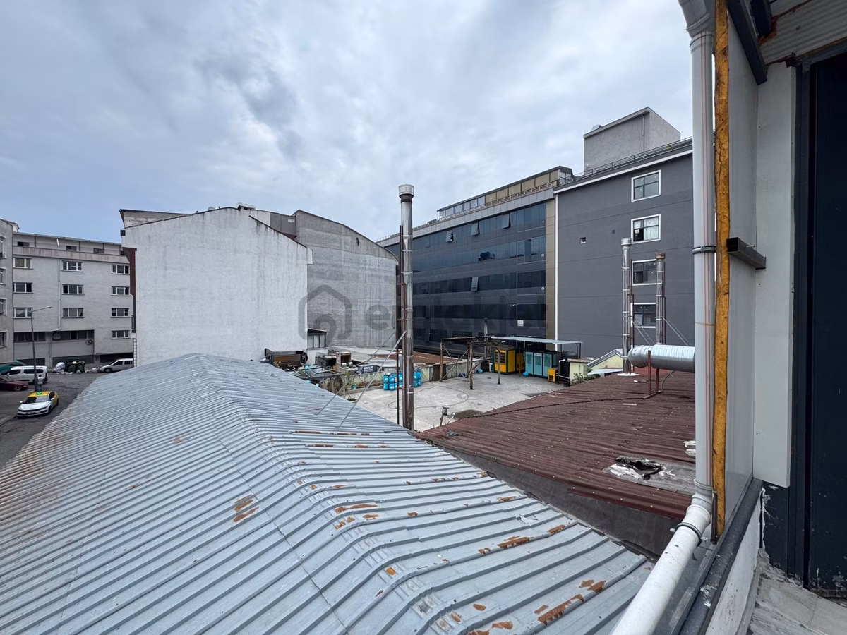 Arıkoğullarından Uğur Mumcu Sanayide 300m2 Atölye - 20