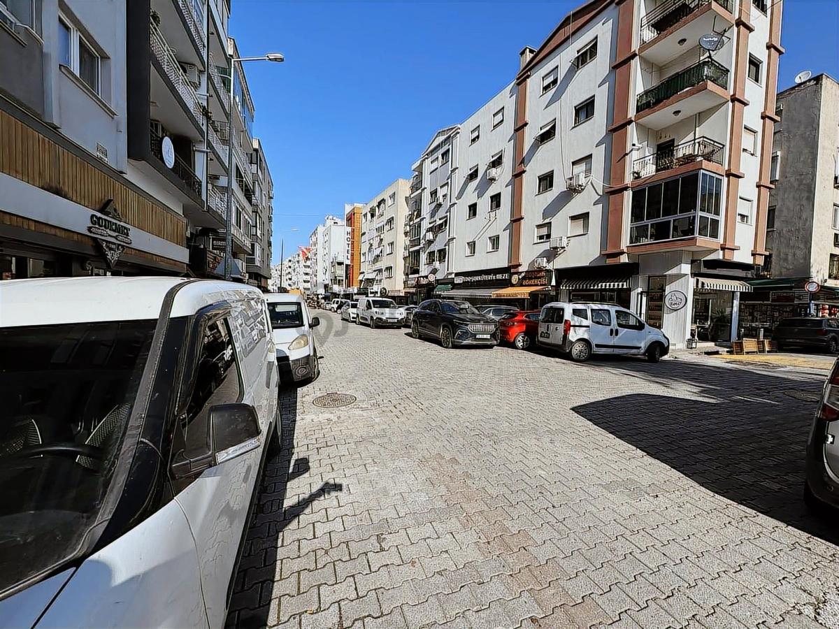 Karşıyaka Bostanlı ' 241m2 Kiralık İşyeri - 17