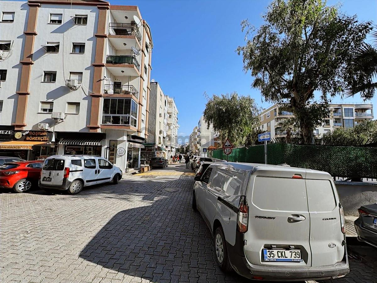 Karşıyaka Bostanlı ' 241m2 Kiralık İşyeri - 16