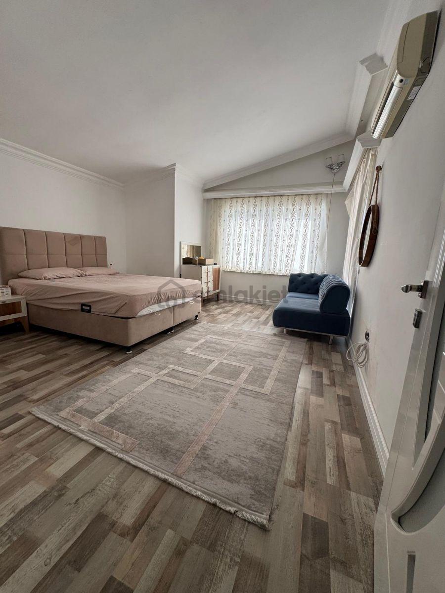 Aksu Pınarlı Nürhberg Sitesi'nde 6+2 Satılık Villa - 26