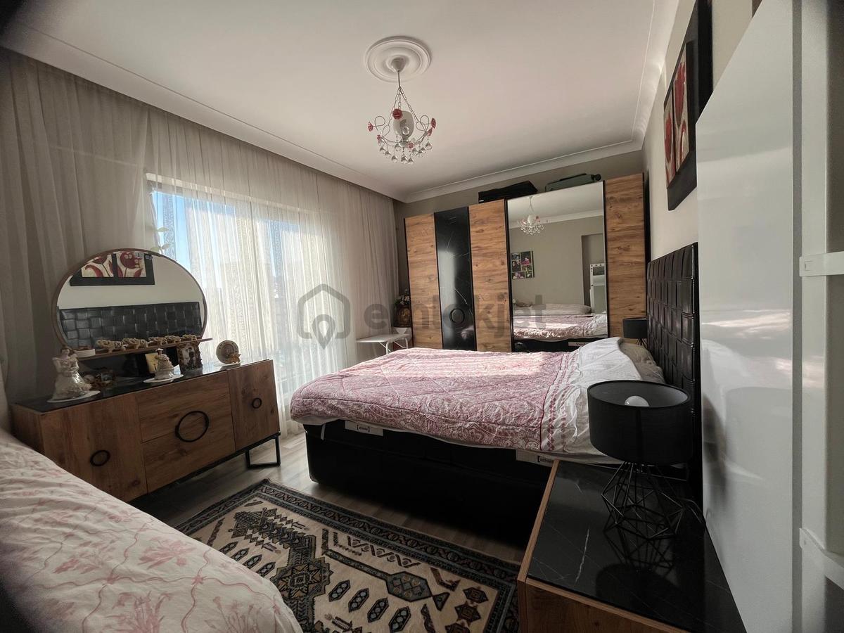 Keçiören'de Site İçerisinde Full+full Yapılı Masrafsız Daire - 16