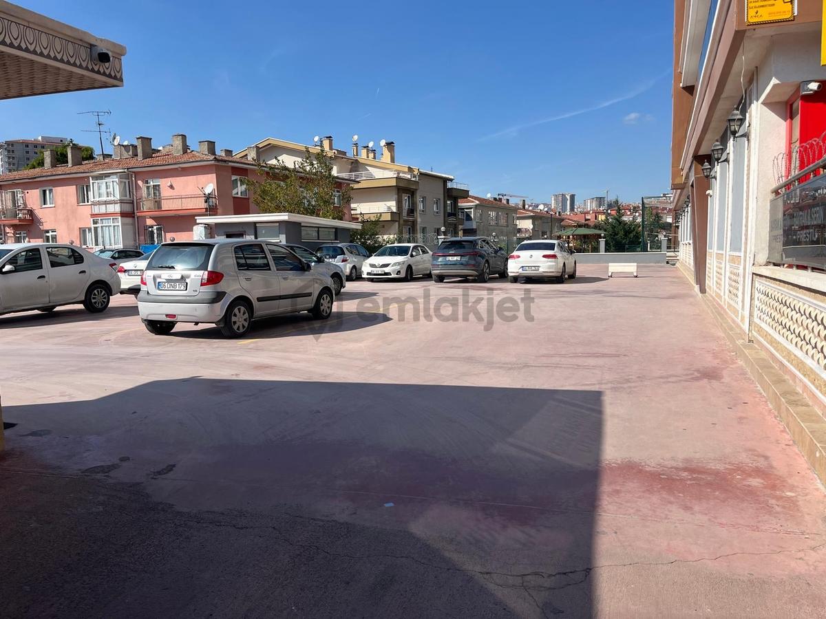 Keçiören'de Site İçerisinde Full+full Yapılı Masrafsız Daire - 36