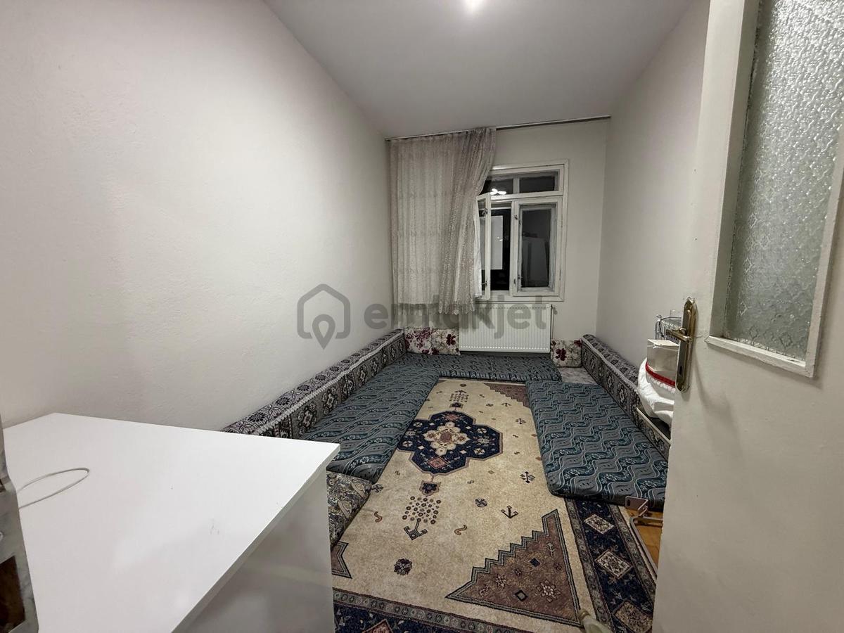 Binkonutlar Mah. Safahat Cad. Üzerinde Satılık 3+1 Daire - 13
