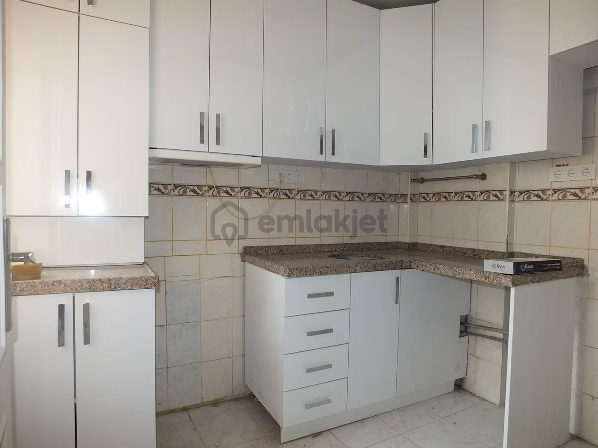 Marmaraya Ve E5 E Yakın Kiralık Site İçi Arakat Klimalı Daire - 11