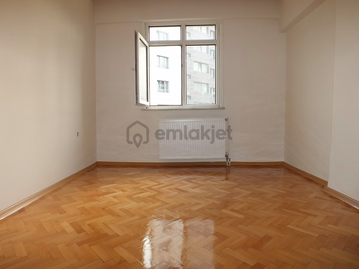 Marmaraya Ve E5 E Yakın Kiralık Site İçi Arakat Klimalı Daire - 17