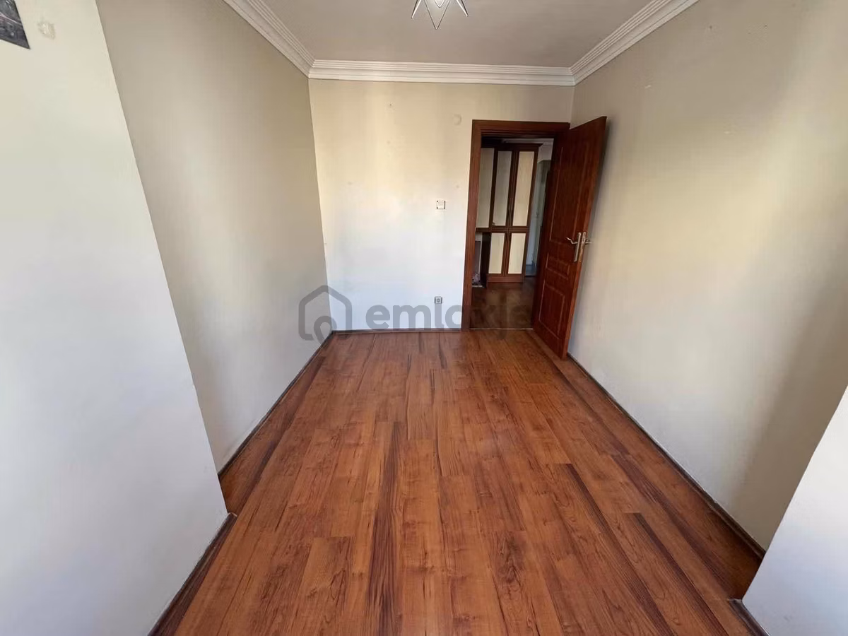 Arıkoğullarından 50.yıl Mahallesinde 3+1 100m2 Kiralık Daire - 10