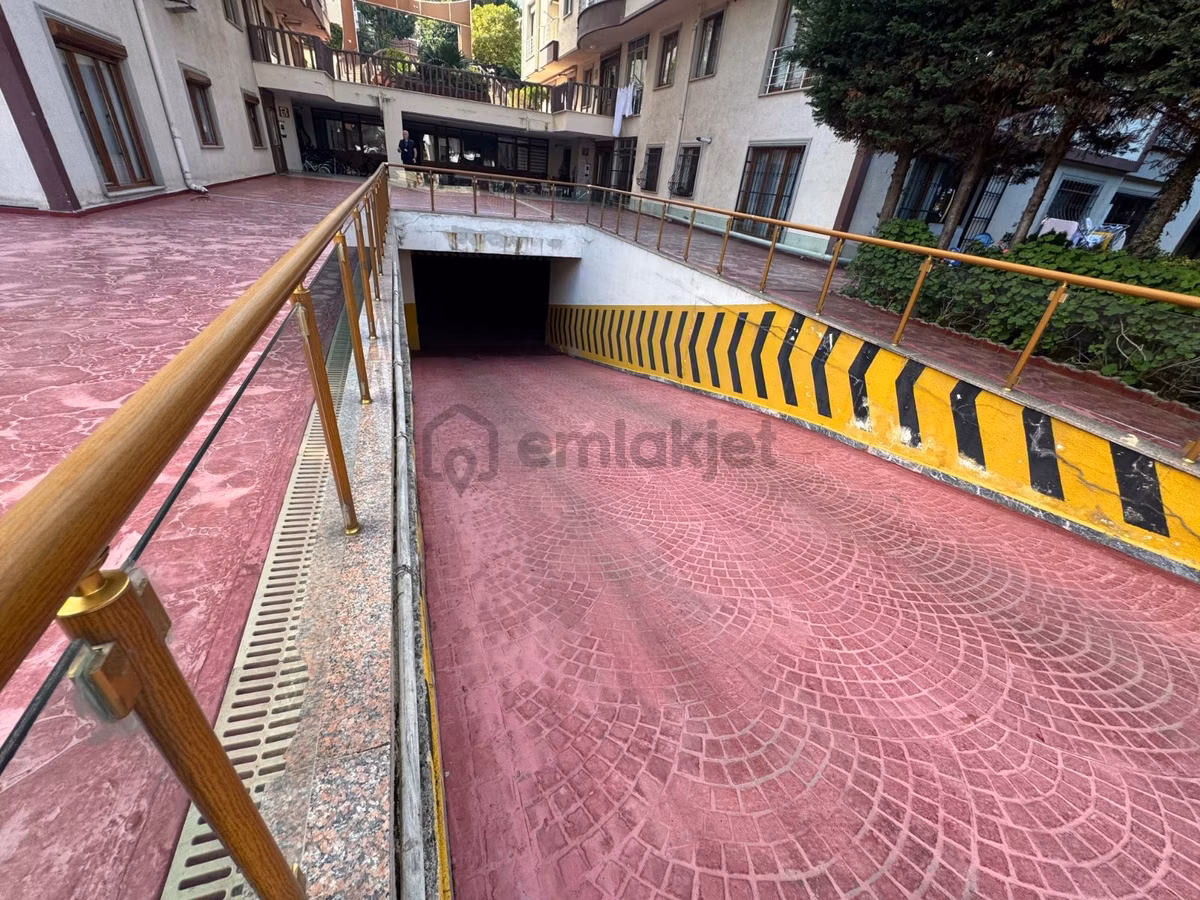 F-l Den Örnek Merkez Seçkin Sitede Otoparklı 2+1 - 30