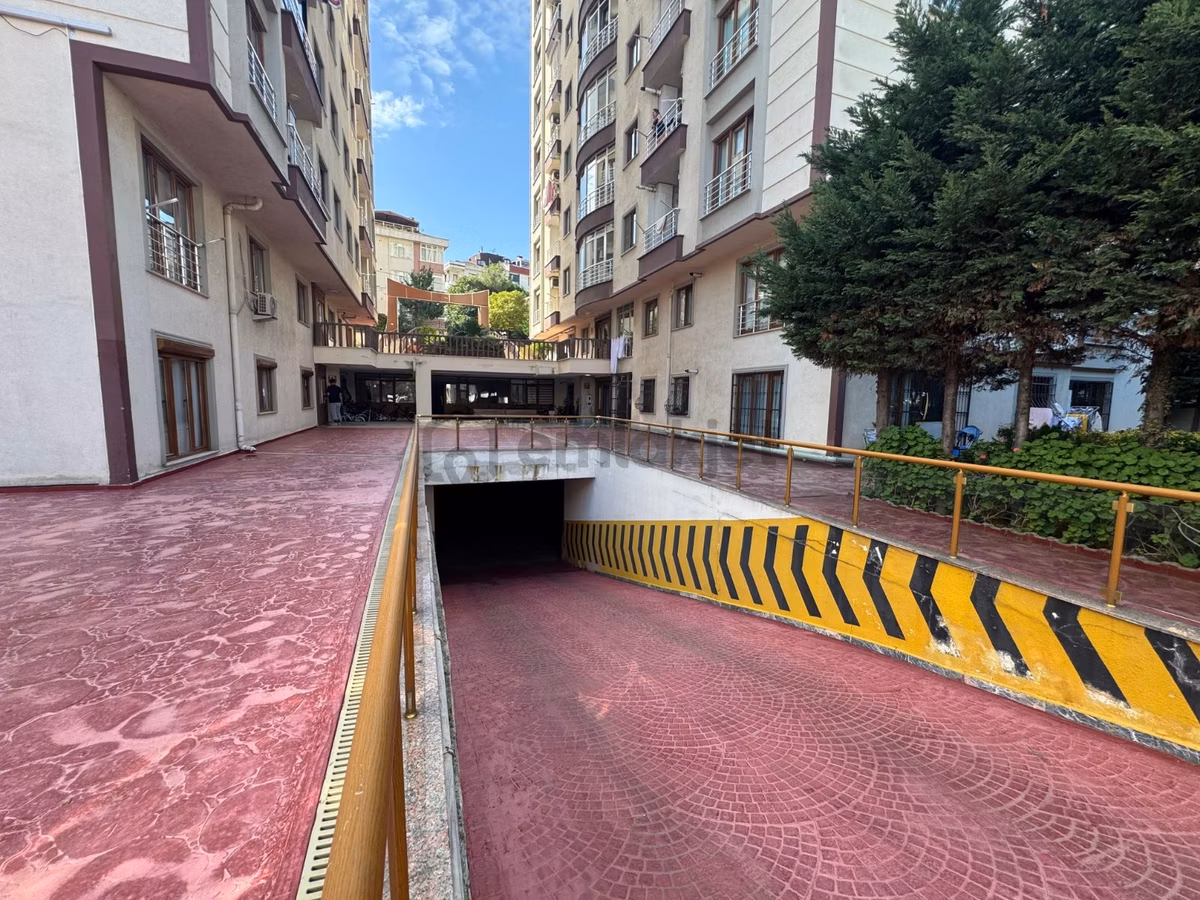 F-l Den Örnek Merkez Seçkin Sitede Otoparklı 2+1 - 27