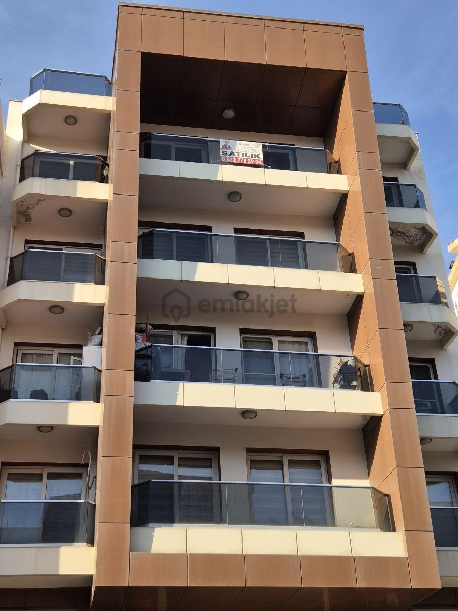 Kuşadası Merkezi Konumda Satılık Asansörlü 2+1 Daire - 19