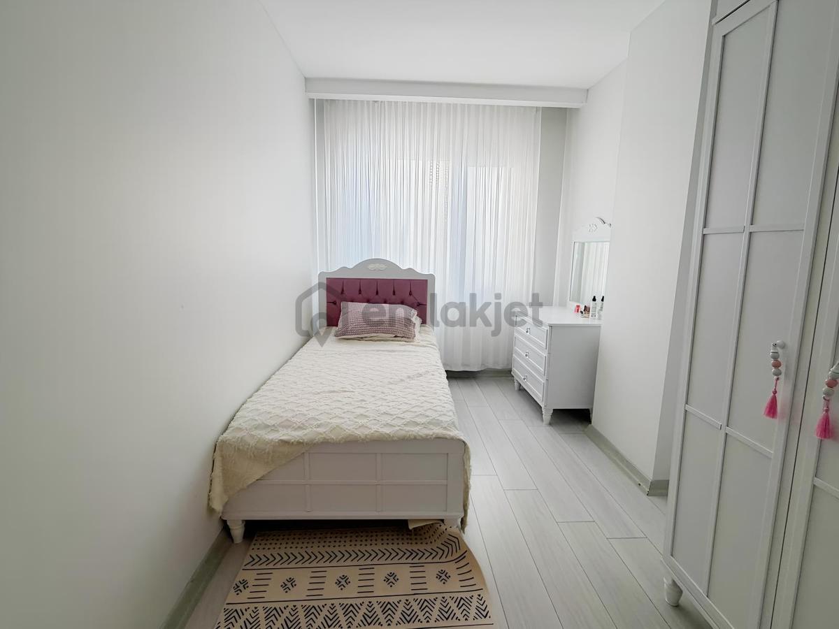 Var'dan Çerkezköy Tepede 3+1 Ara Kat Ön Cephe Eşyalı Daire - 16