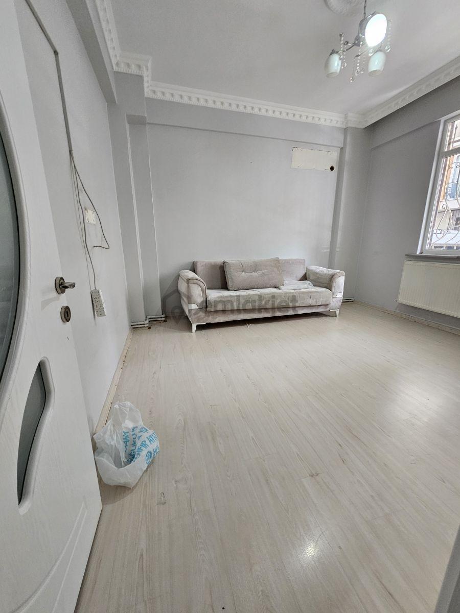 Güzelyurt Kiralık 2+1 Geniş Daire