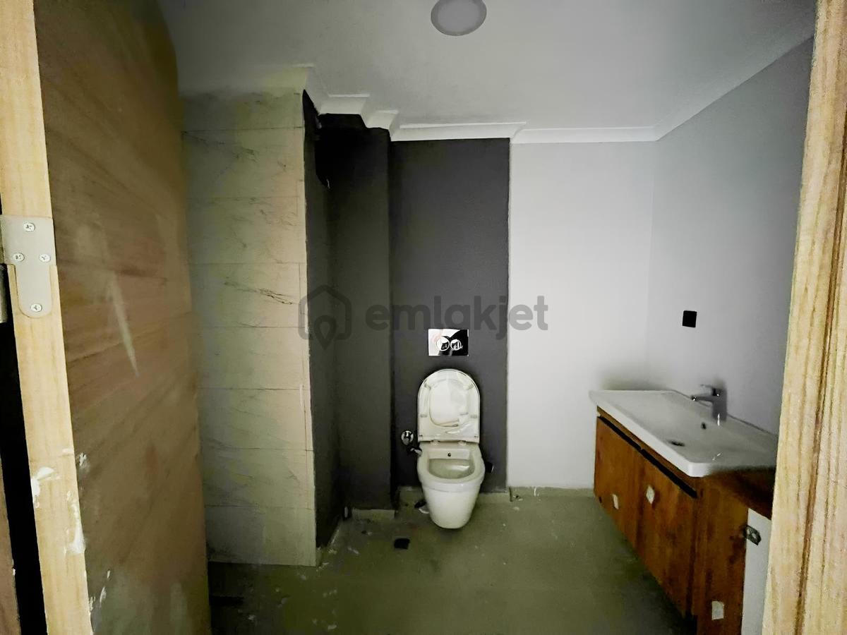 Kartepe Emekevlerde Kiralık 1+1 77 M2 Daire - 12