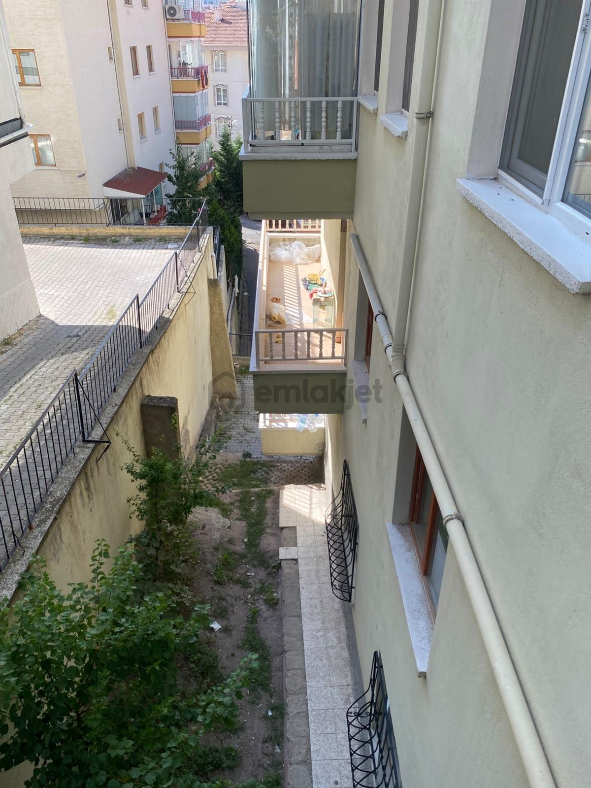 Atapark Bengü Yakını 3+1 Ara Kat Kat Konumunda 120m2 Gün Cephe - 5