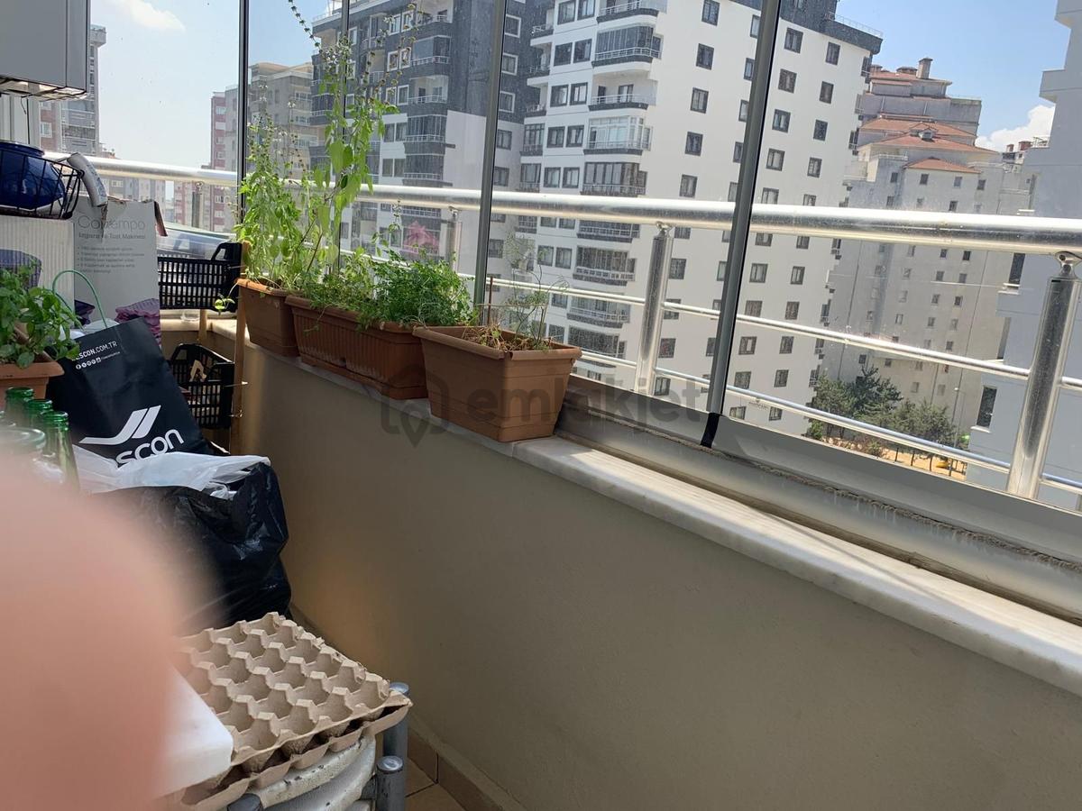 Beylikdüzü Yeşil Vadi Konutlar Satılık 3+1 Ebeveyn Banyolu Daire - 13