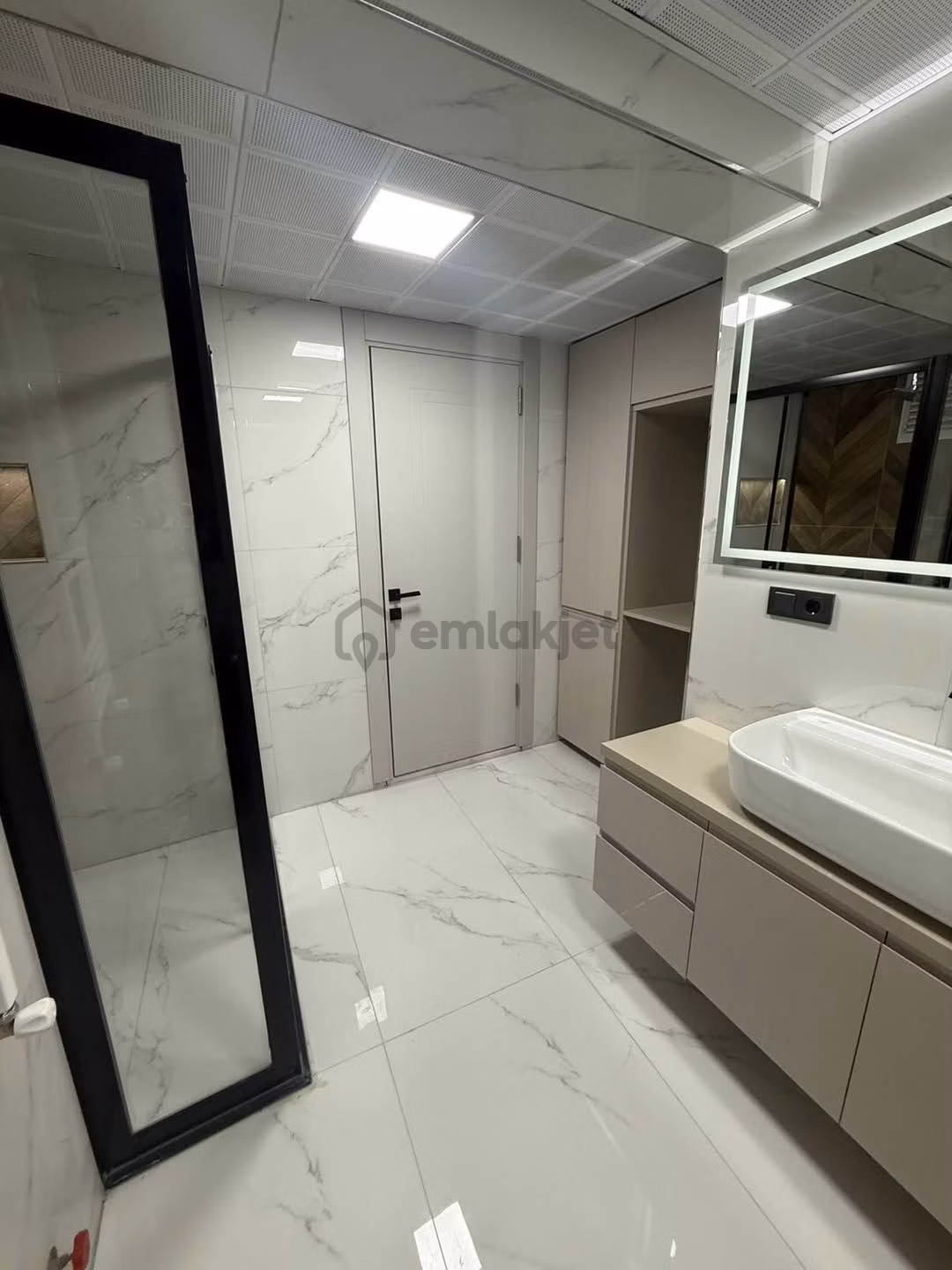 Sahibinden Çok Güzel Konumda Sıfır Daire - 11