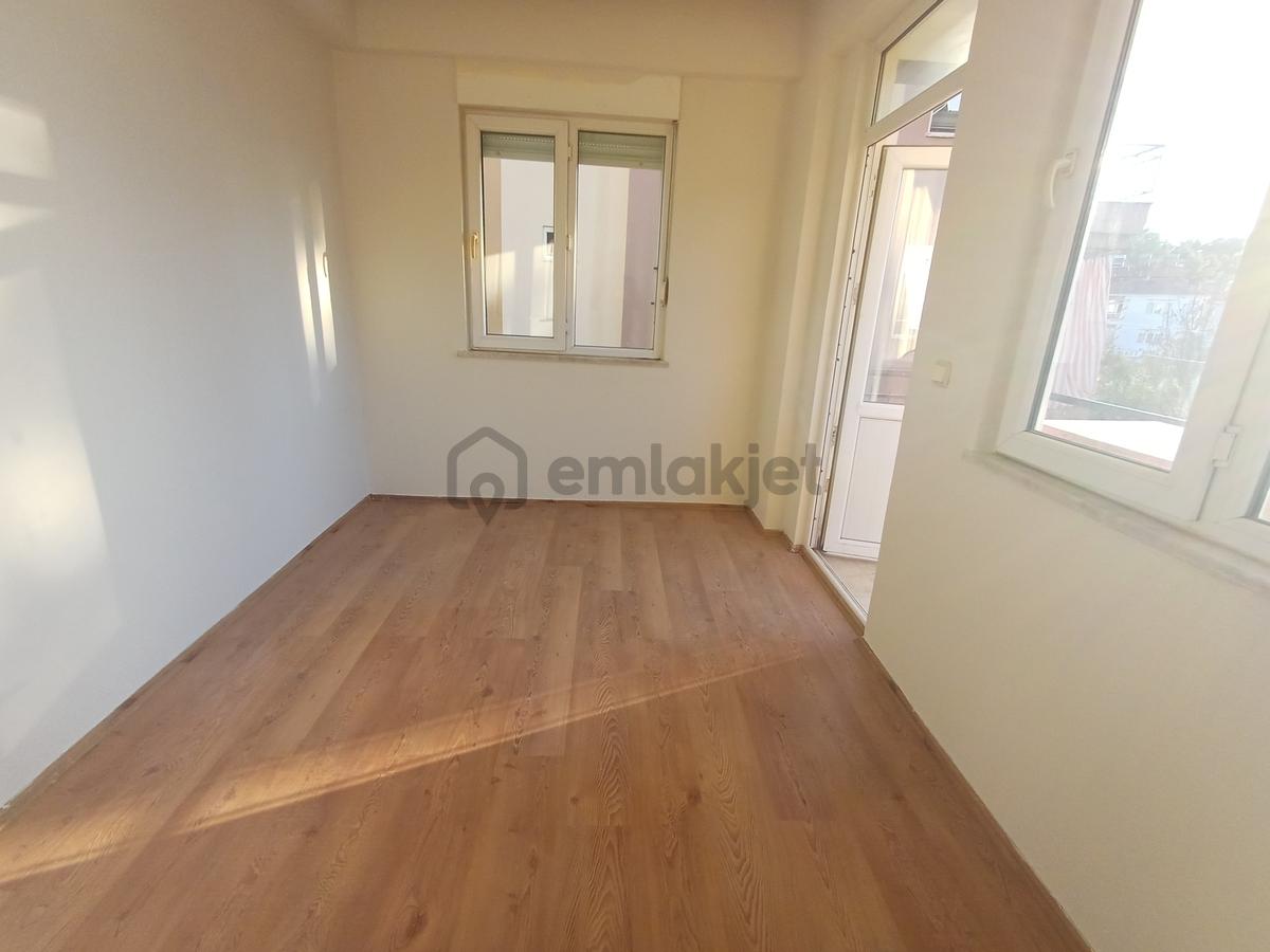 Manavgat Sarılar Mahallesinde Satılık Ara Kat Daire - 9