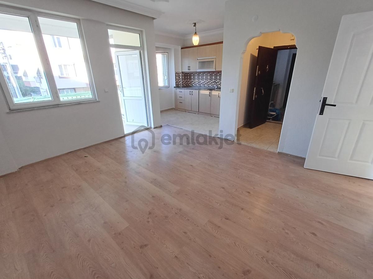Manavgat Sarılar Mahallesinde Satılık Ara Kat Daire - 3
