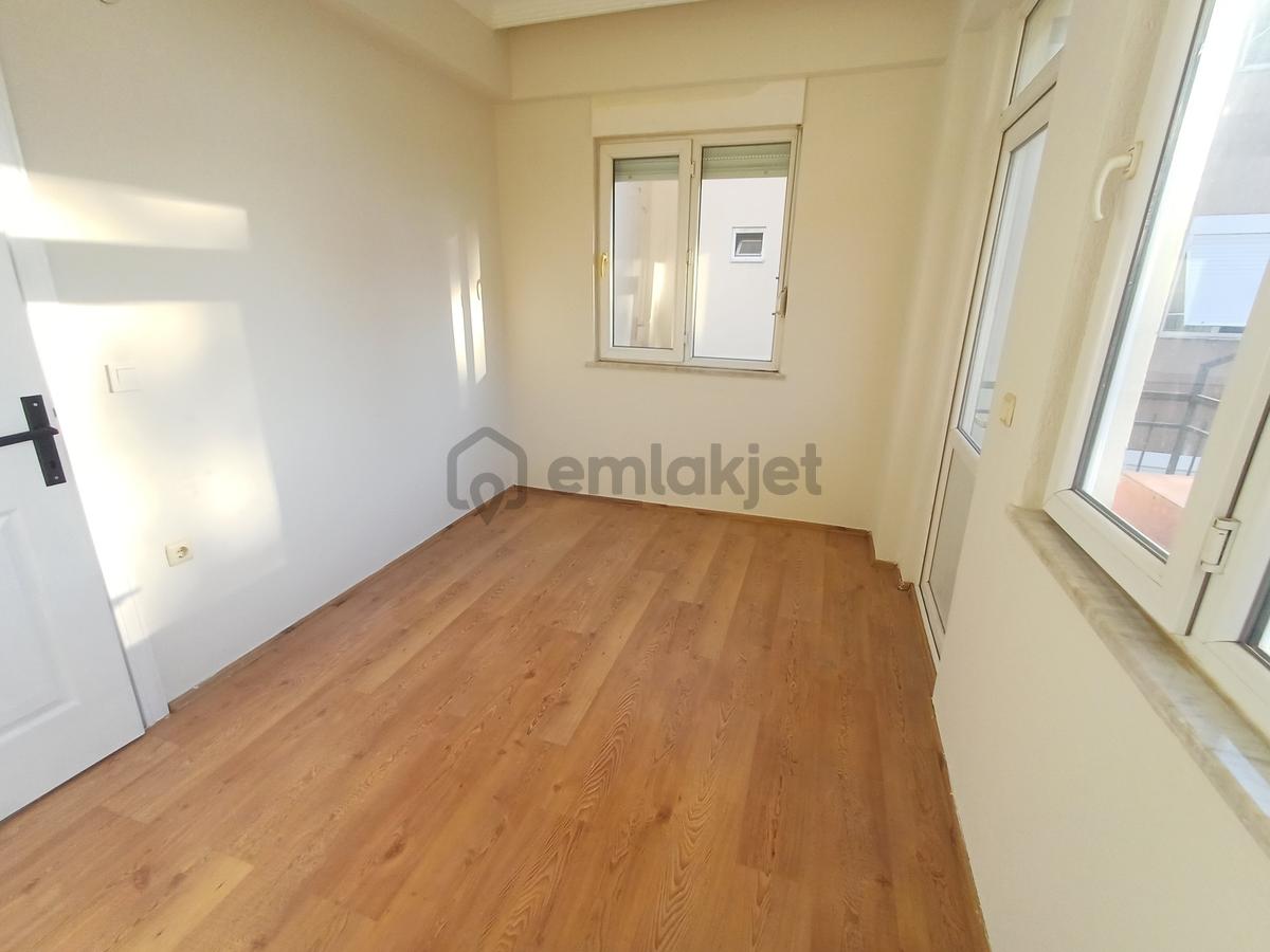 Manavgat Sarılar Mahallesinde Satılık Ara Kat Daire - 11
