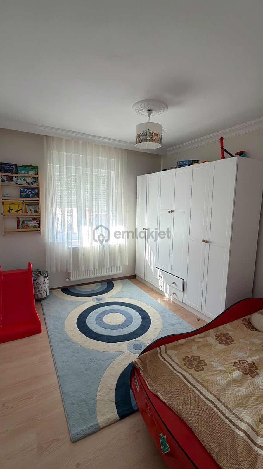 Ahatlı Mah. 3+1 Eşyasız Kiralık Daire 2.kat 130m² Doğalgazlı - 9