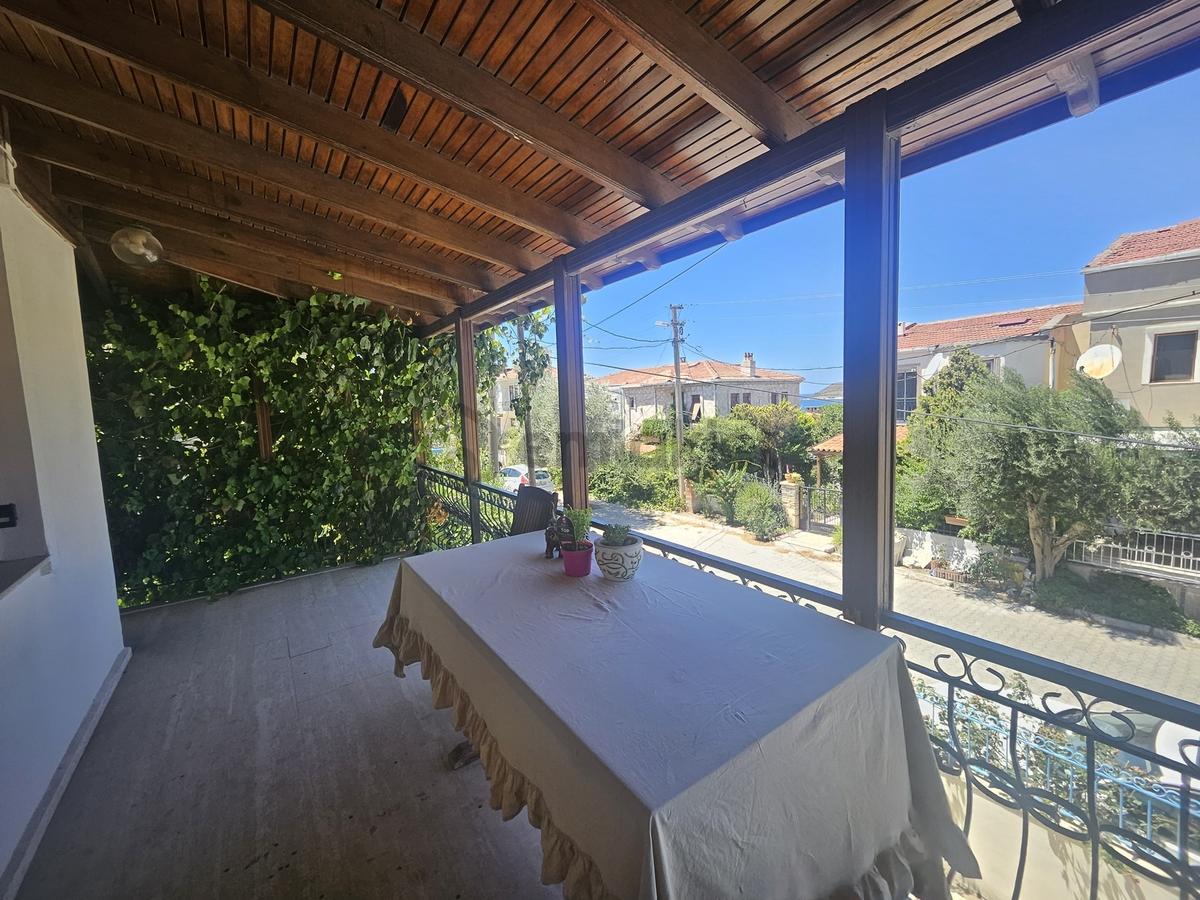 Eski Foça'da Eşyalı 4+1 Kiralık Villa - 13