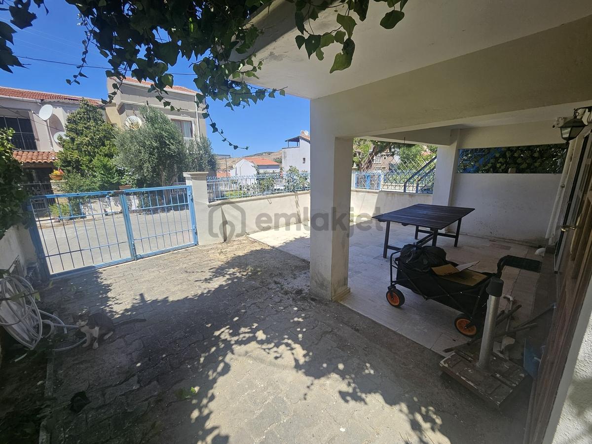 Eski Foça'da Eşyalı 4+1 Kiralık Villa - 17