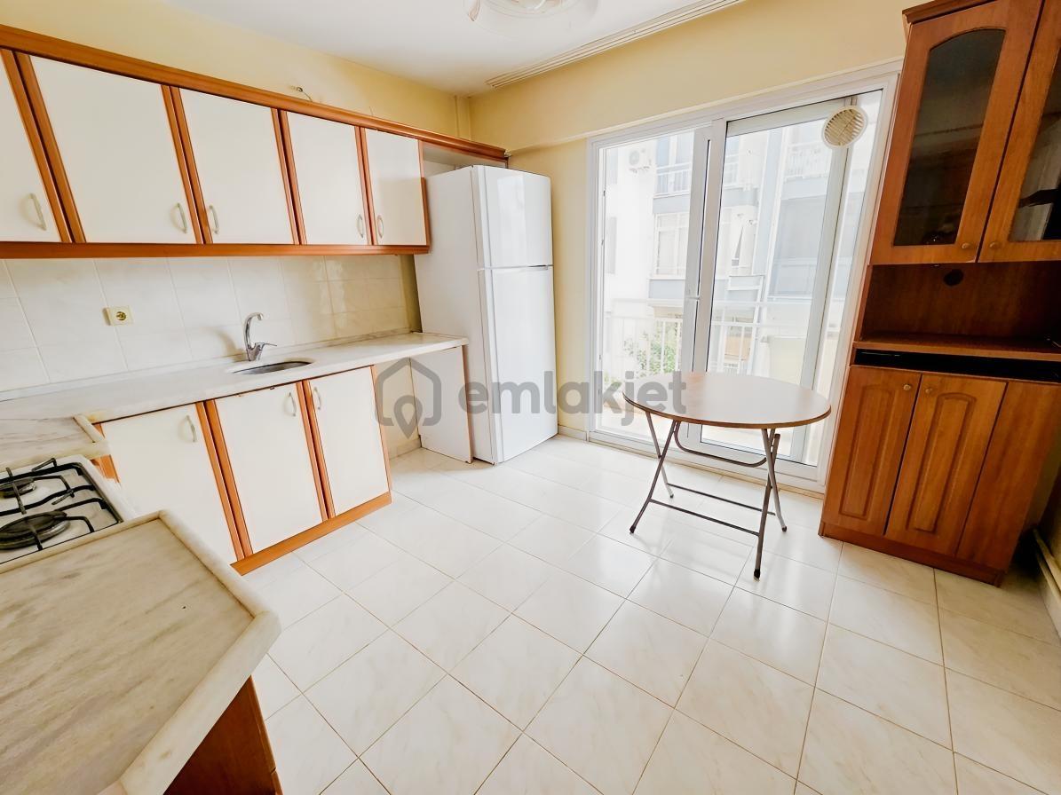Girne Bulvarı Üzerinde Asansörlü Ve Otoparklı 3+1 Kiralık Daire - 13