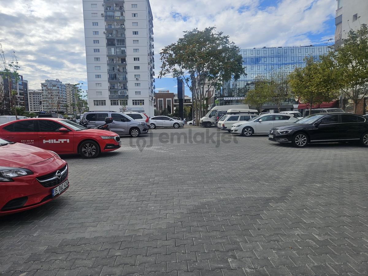 Girne Bulvarı Üzerinde Asansörlü Ve Otoparklı 3+1 Kiralık Daire - 2