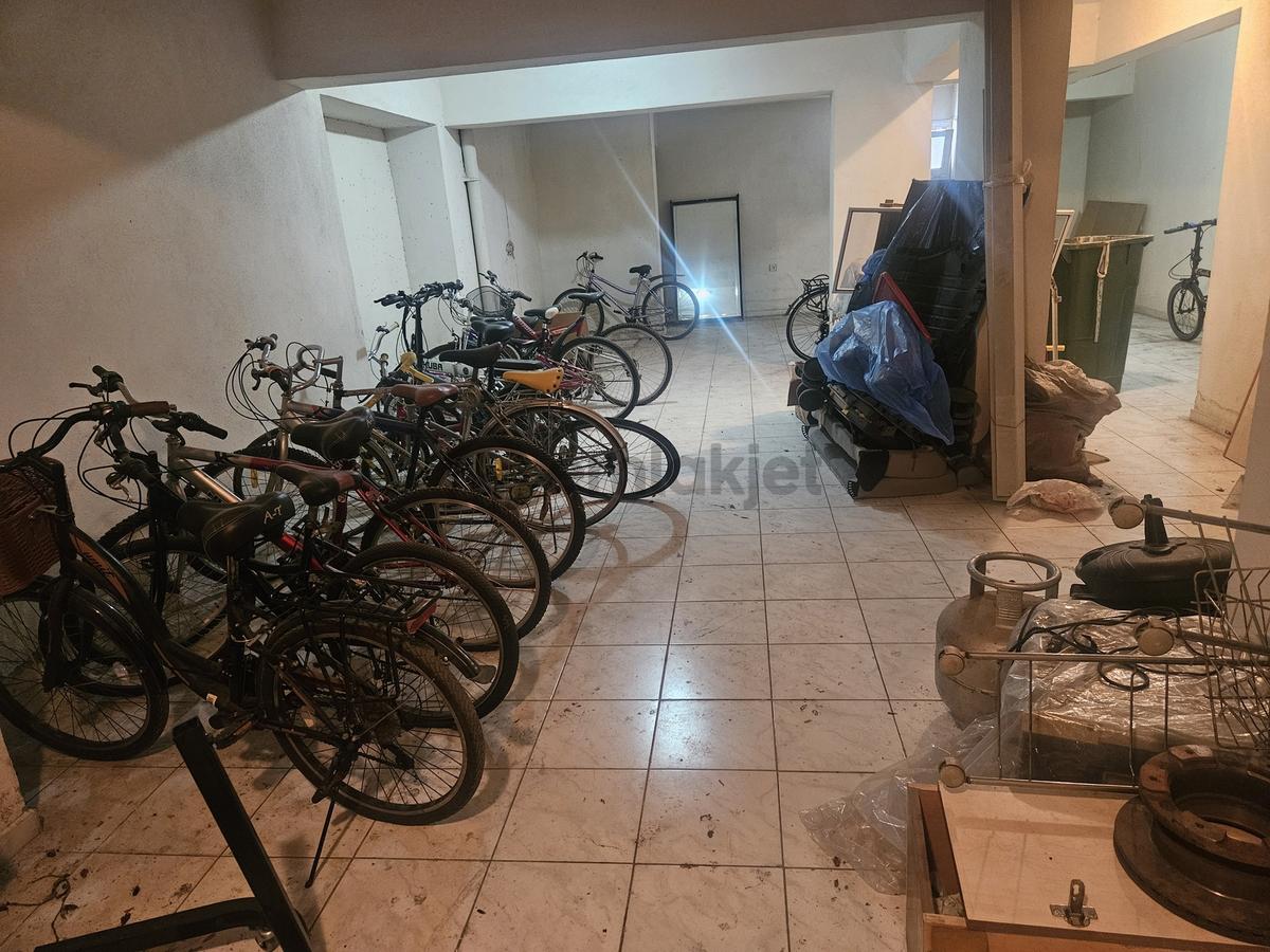 Girne Bulvarı Üzerinde Asansörlü Ve Otoparklı 3+1 Kiralık Daire - 33