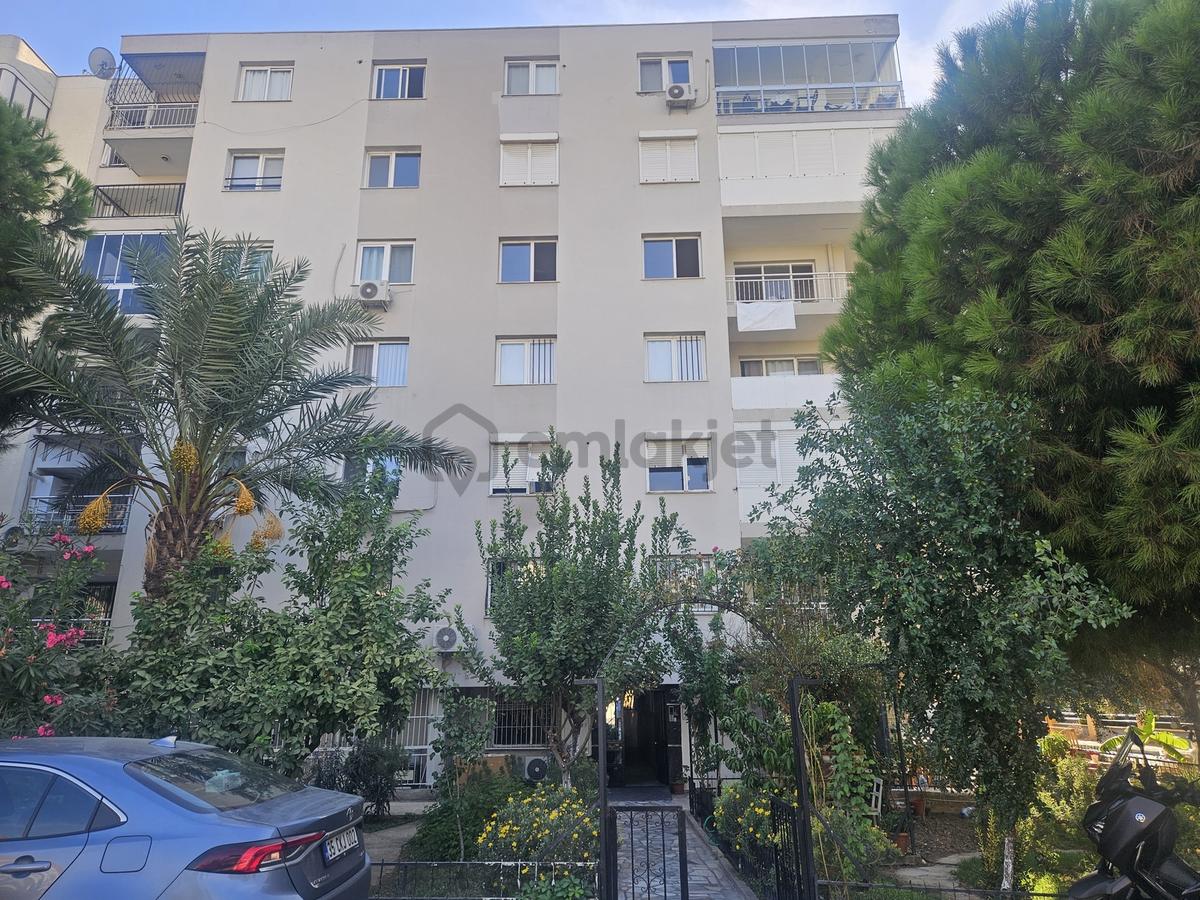 Bostanlı'da Asansörlü Doğalgazlı Geniş 3+1 Kiralık Daire - 2