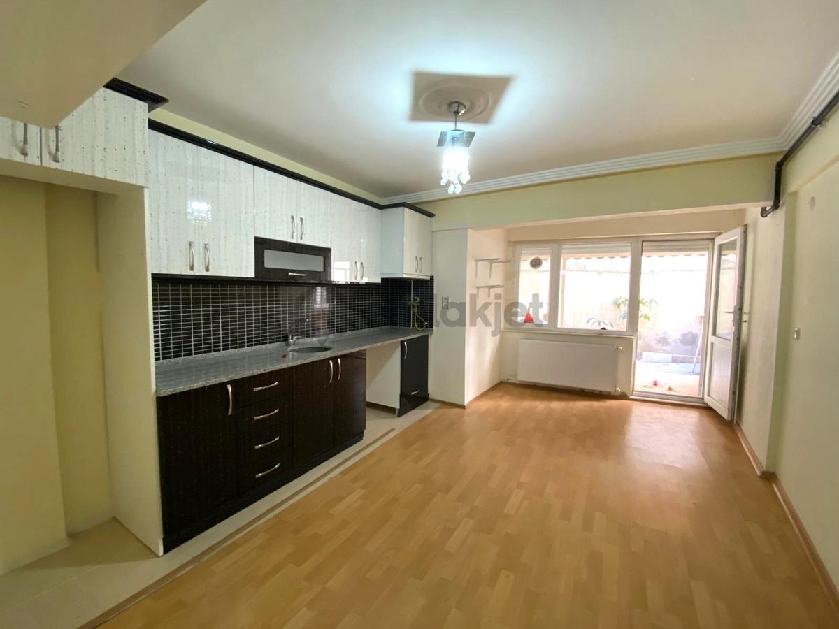 Aliağa Merkezde 2+1 Bahçeli 100 M² Dubleks - 11
