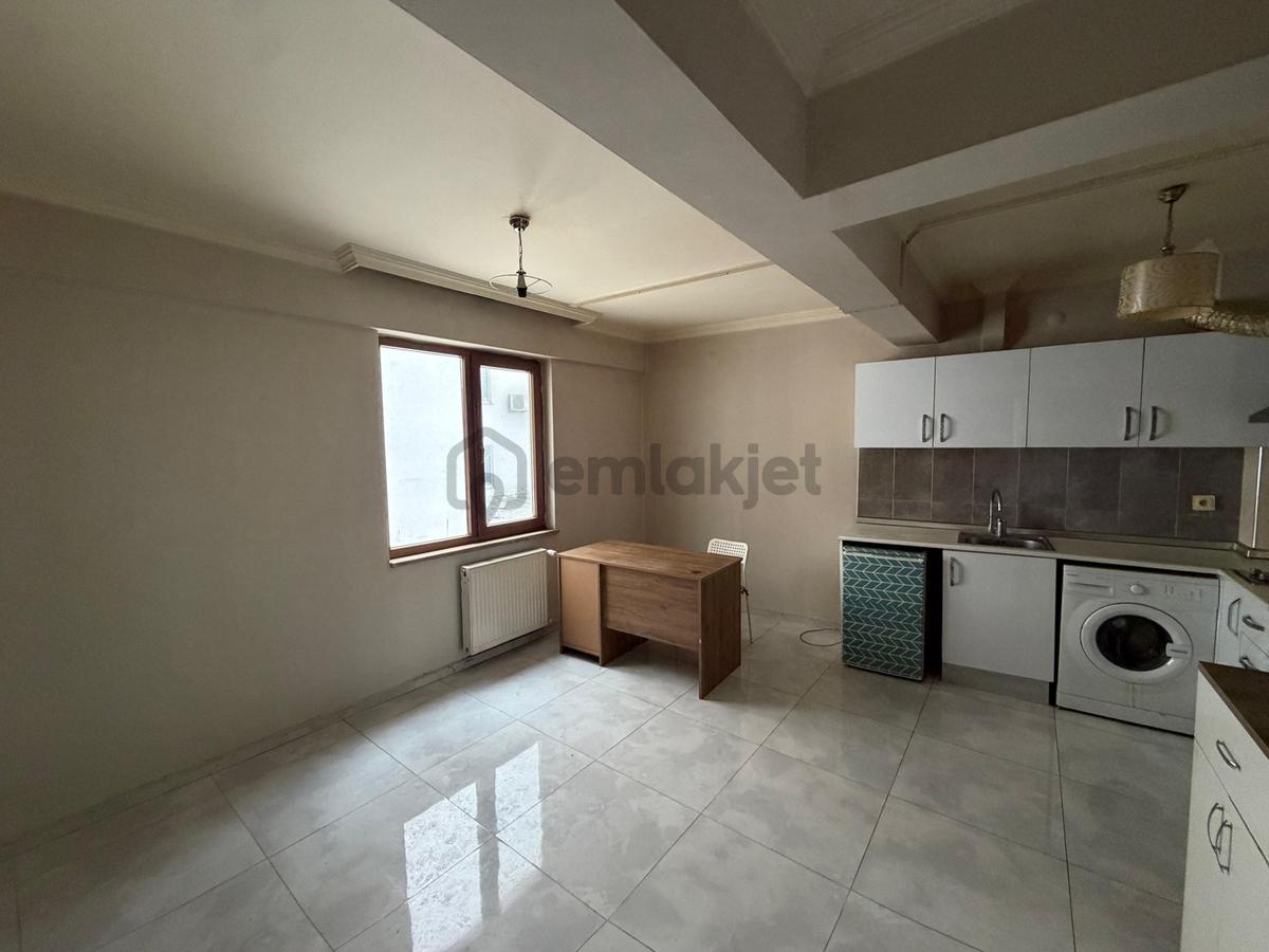 Akademi'den Ara Kat Asansörlü Amerikan Mutfaklı Kiralık 1+1 - 5
