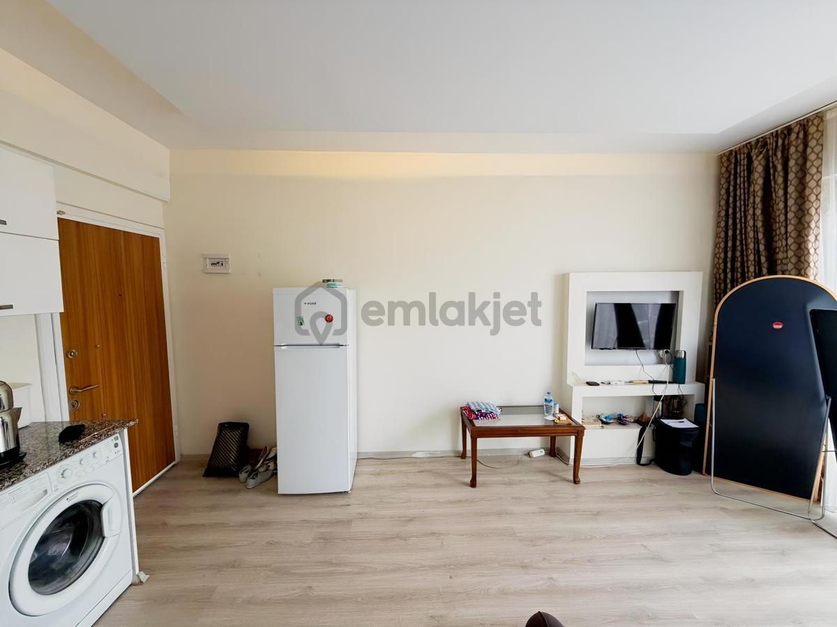 Germenicia'dan Satılık Millieğitim Caddesinde 1+1 - 4