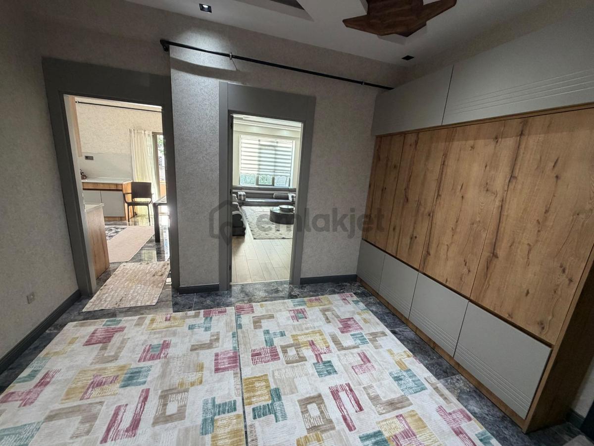 Atakentte Satılık 3+1 Daire | 175 M² Brüt 155 M² Net - 7